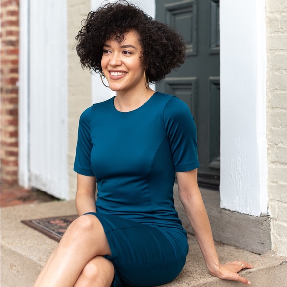 Short Sleeve Shift Dress - Picture 7 of 7